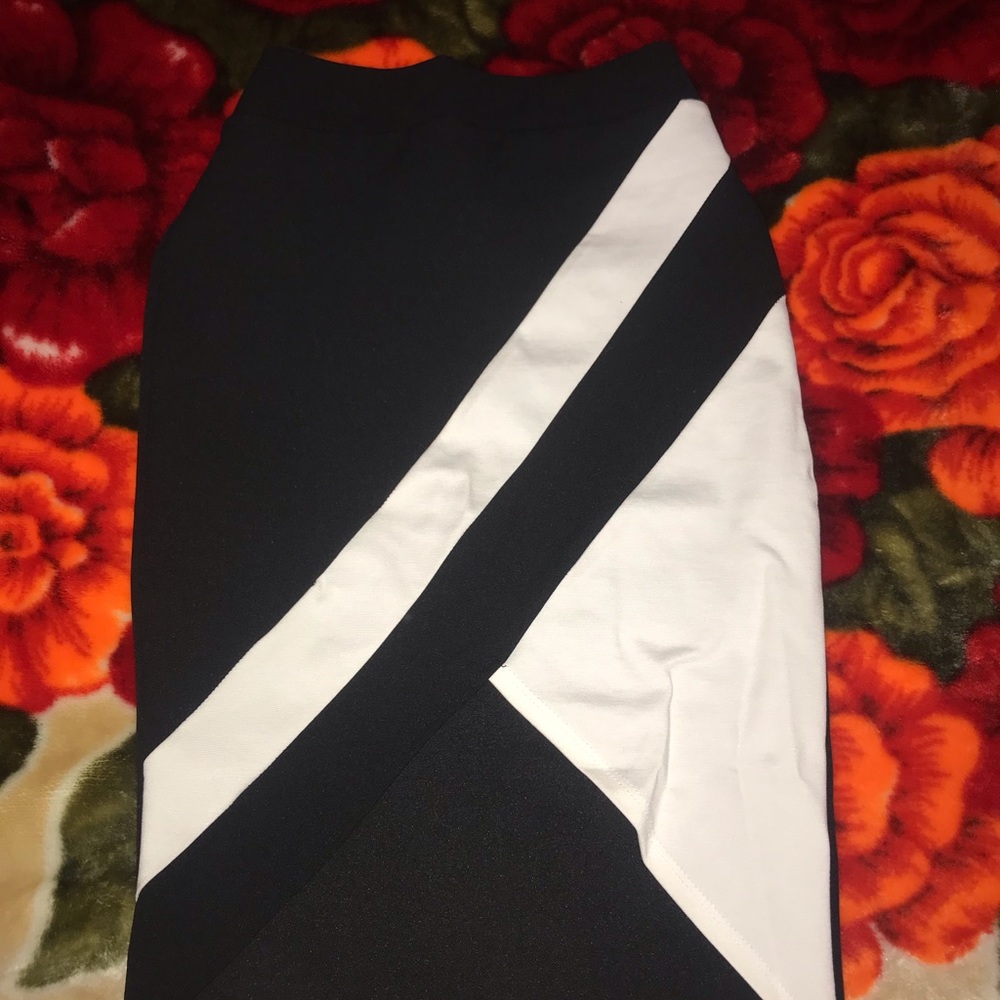 Asymmetrical black and white skirt